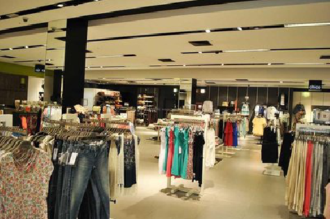 玉屏商场里的店面怎么装修？